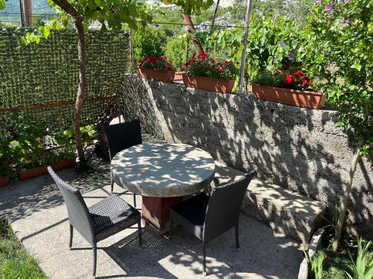 Una Apartment Цетине Экстерьер фото
